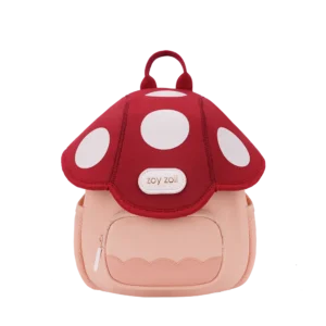 Plecak dla dziecka ZOYZOII w kształcie grzybka muchomora - widok od przodu.