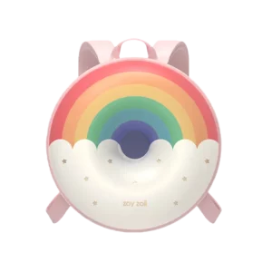 Różowy plecak dla przedszkolaka ZOY ZOII w kształcie pączka z motywem tęczy - widok z przodu.